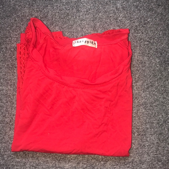 It’s very pretty long half sleeve top - Picture 1 of 5